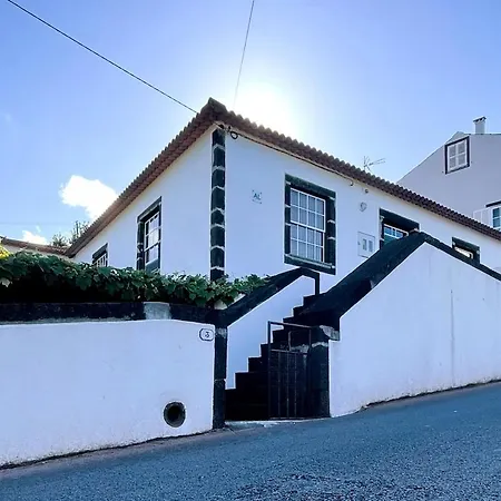 Ferienhaus Casa Da Latada - Historic Azorean In Pico *