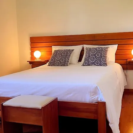 Casa Da Latada - Historic Azorean In Pico Ferienhaus