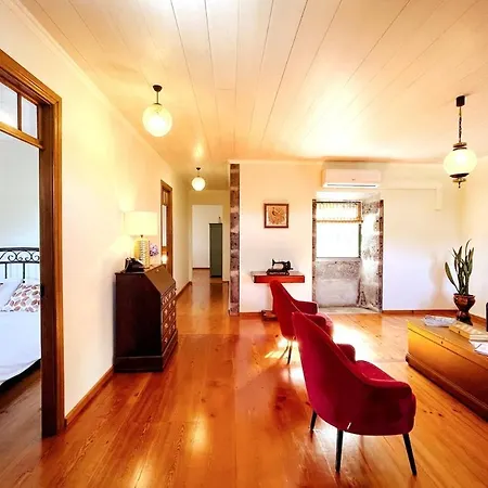 Casa Da Latada - Historic Azorean In Pico Semesterbostad *