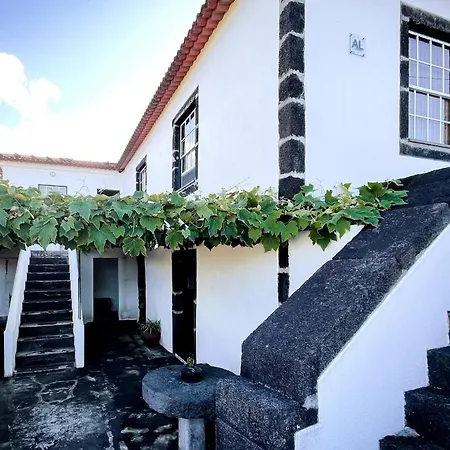 Casa Da Latada - Historic Azorean In Pico