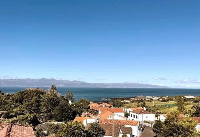 Casa Da Latada - Historic Azorean In Pico Ferienhaus *