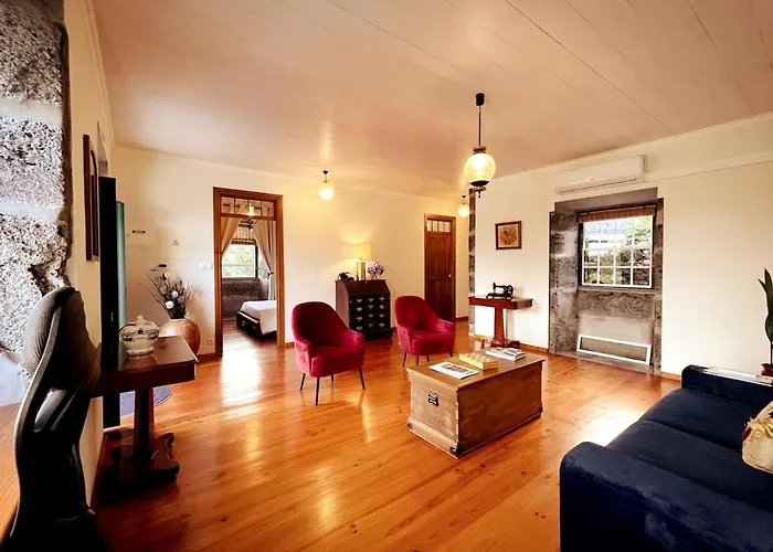 Ferienhaus Casa Da Latada - Historic Azorean In Pico *