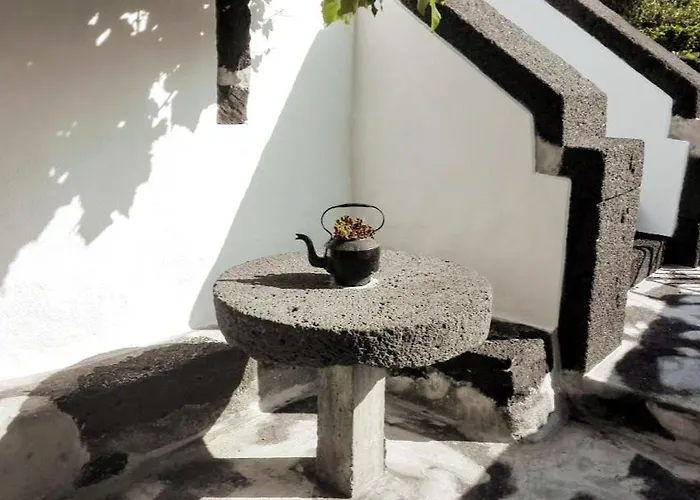 Casa vacanze Casa Da Latada - Historic Azorean In Pico